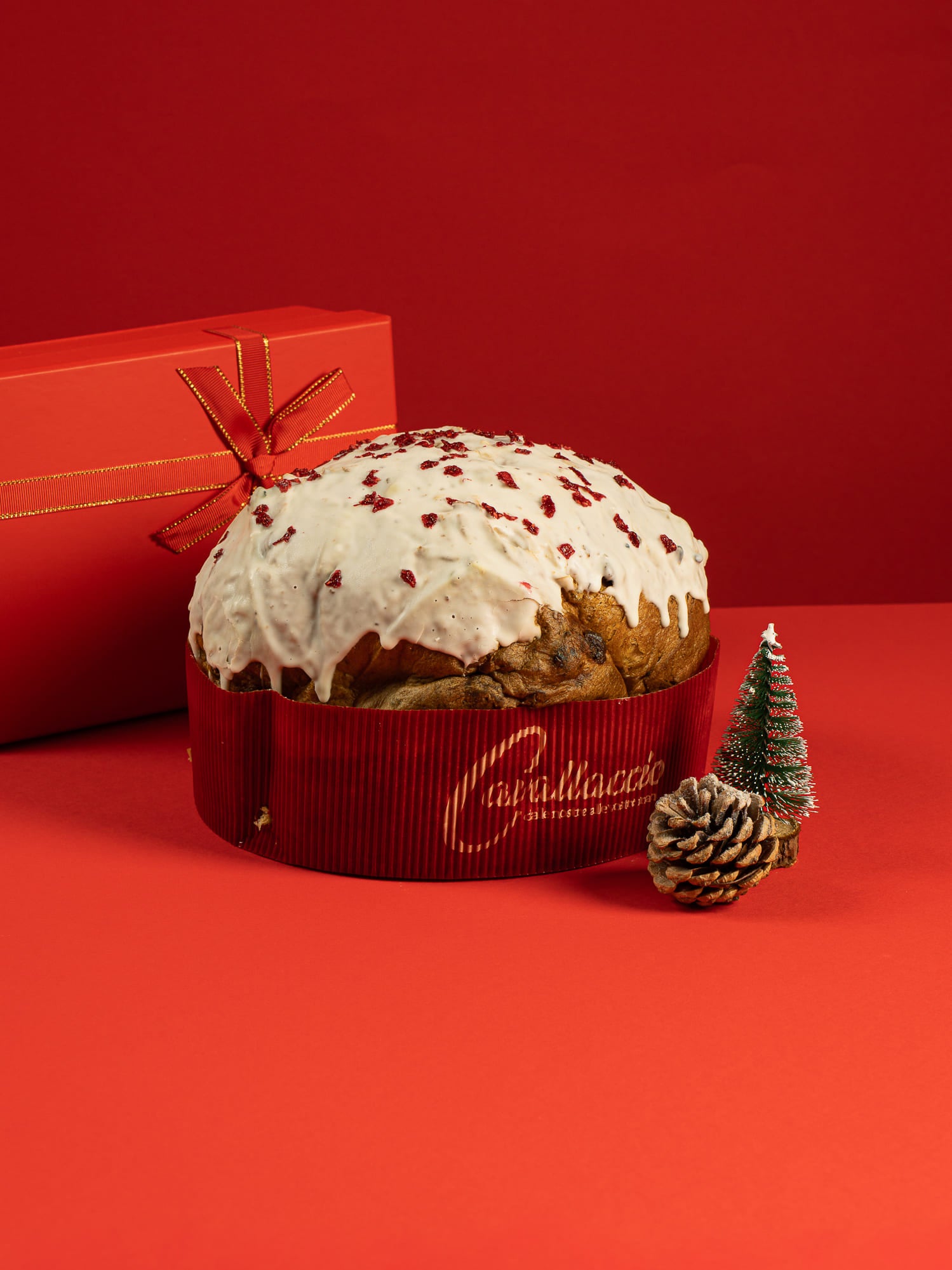 PANETTONE AI CEREALI – con Cioccolato Bianco e Frutti di Bosco